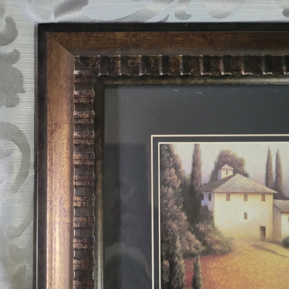 Canvas Frame - Picture 3 of 7
